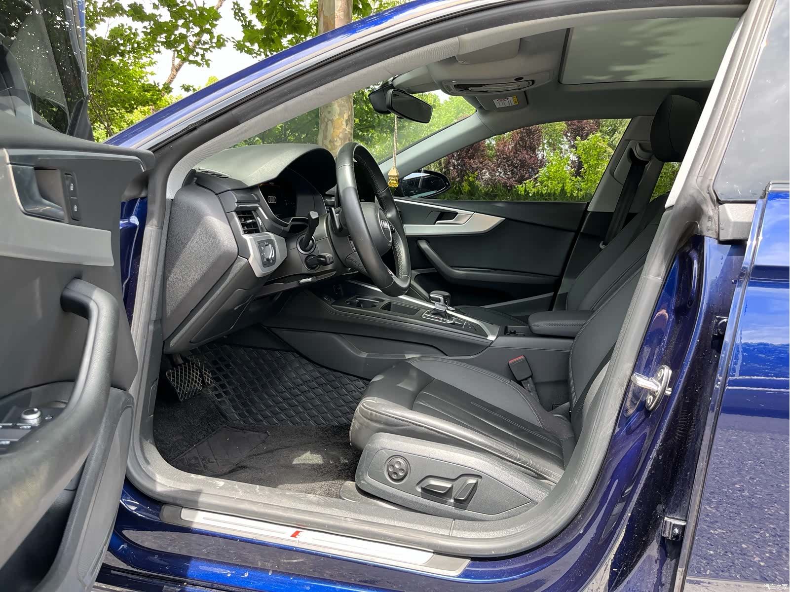 Audi A5, 2022 11