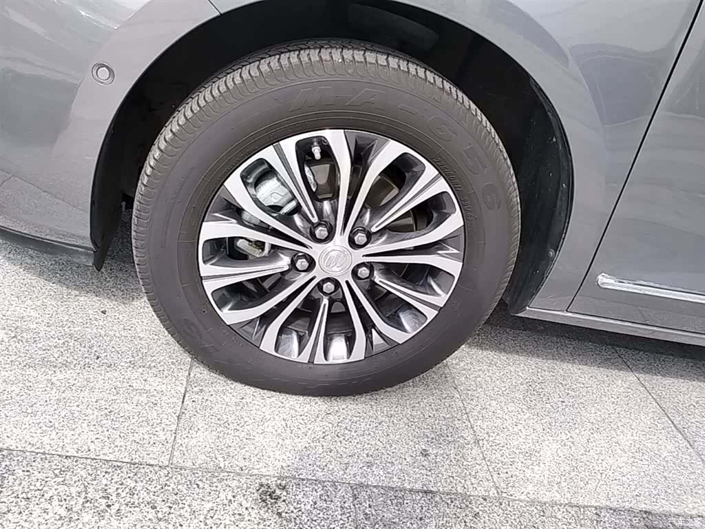 Buick GL8, 2022 23