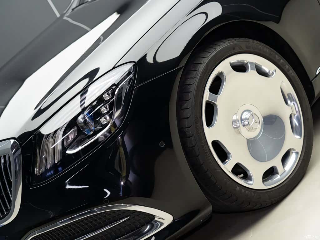 Maybach S-Class, 2020 3