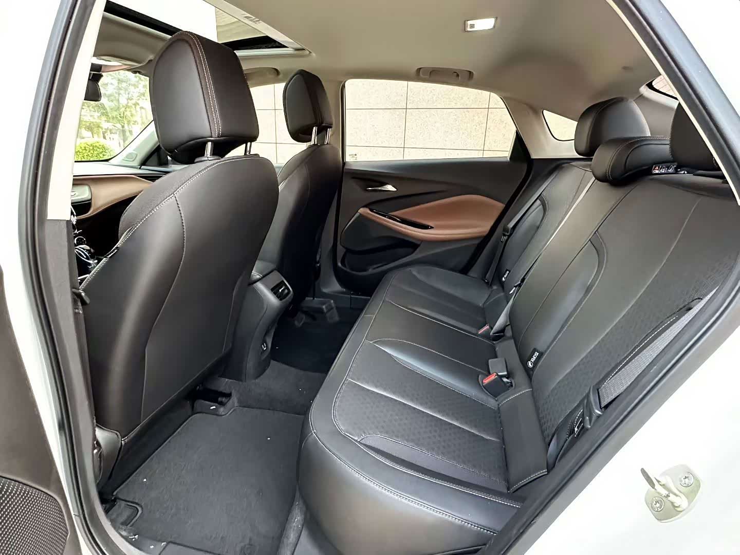 Buick Verano, 2022 6