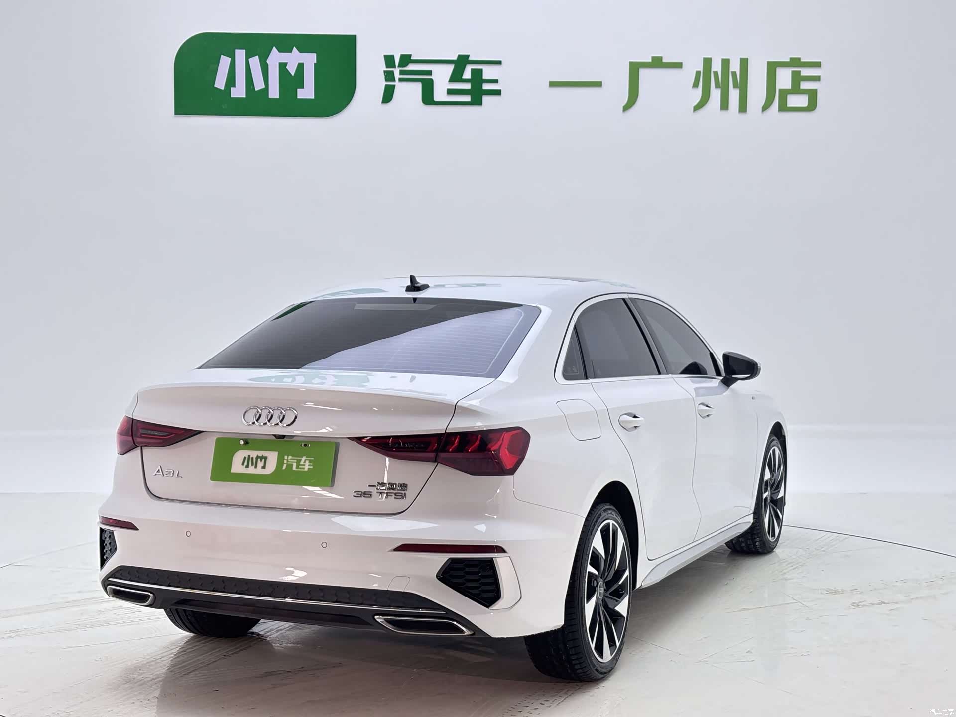 Audi A3, 2023 все фото