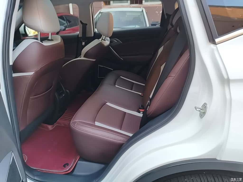 Geely Boyue, 2023 17