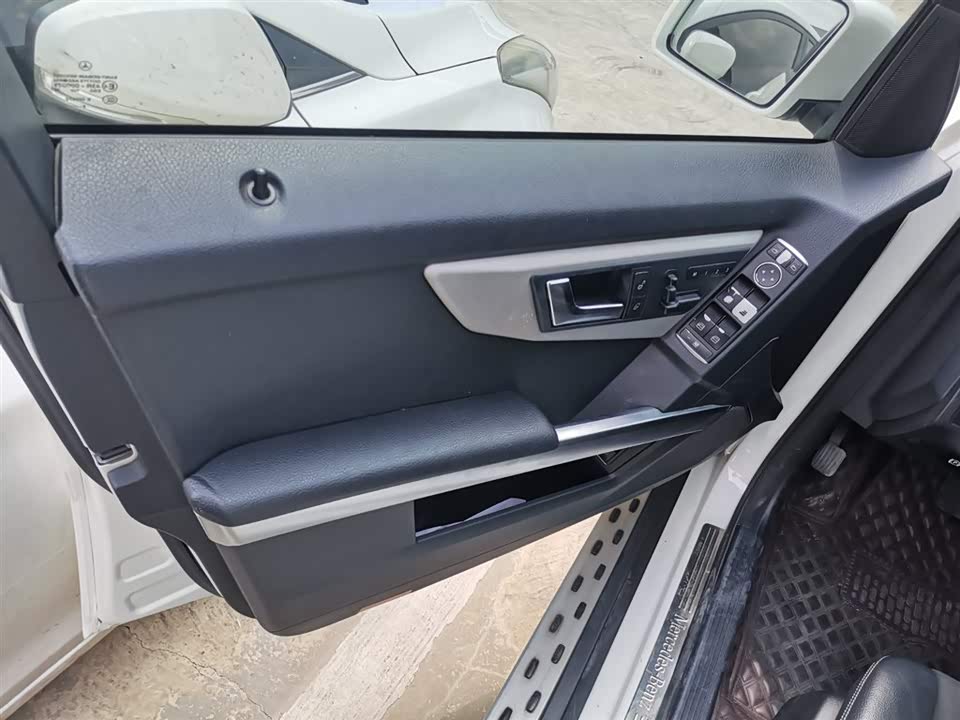 Mercedes-Benz GLK class