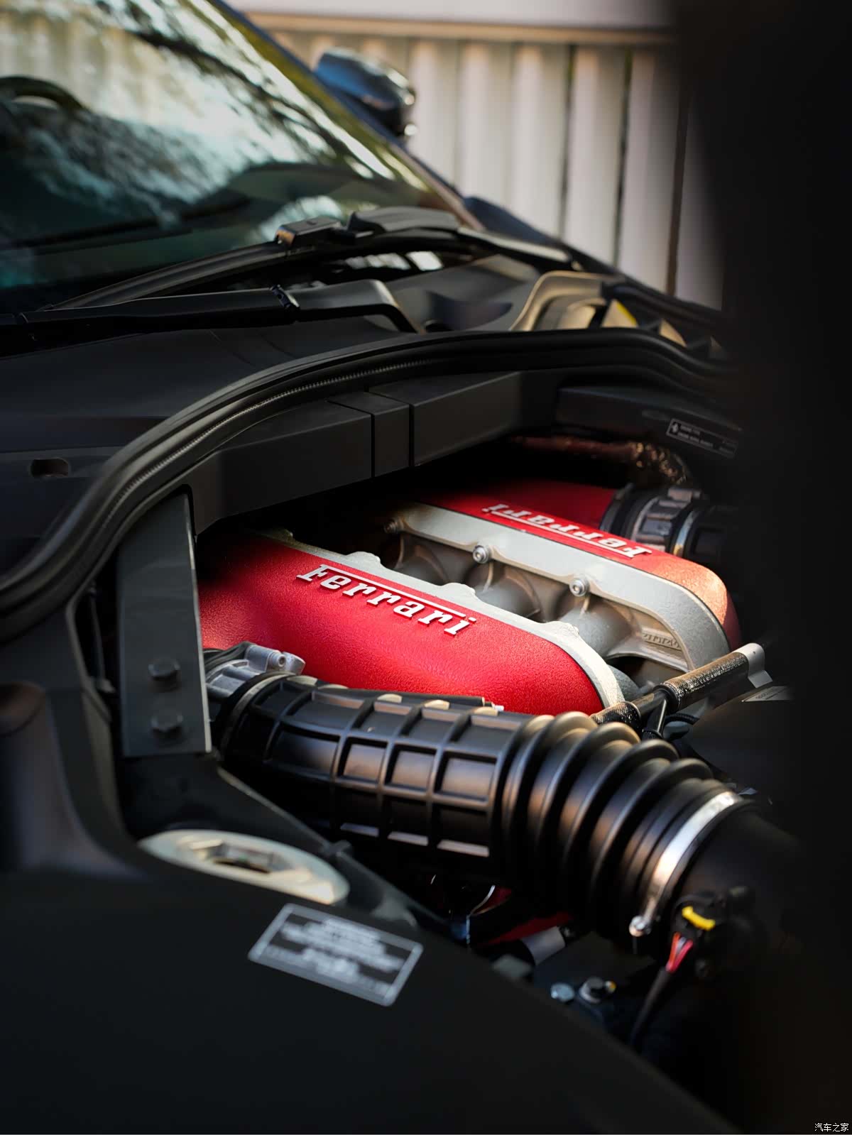 Ferrari Purosangue, 2025 7