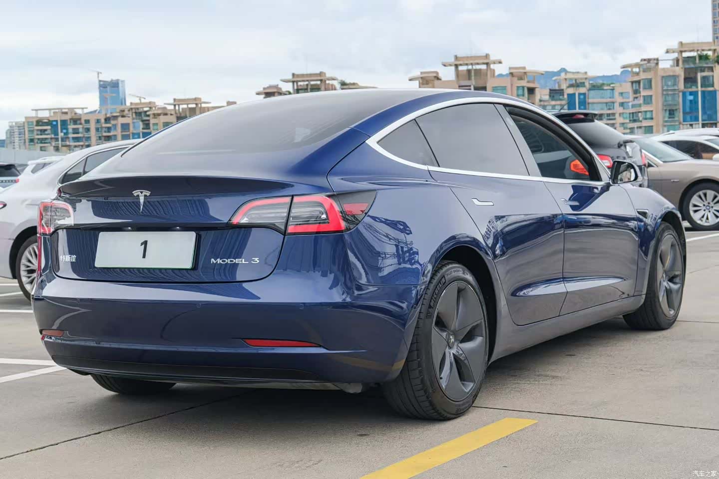 Tesla Model 3, 2020 9