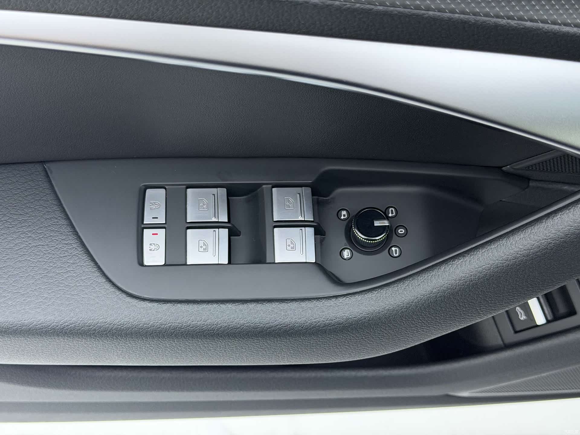 Audi A6L, 2024 12