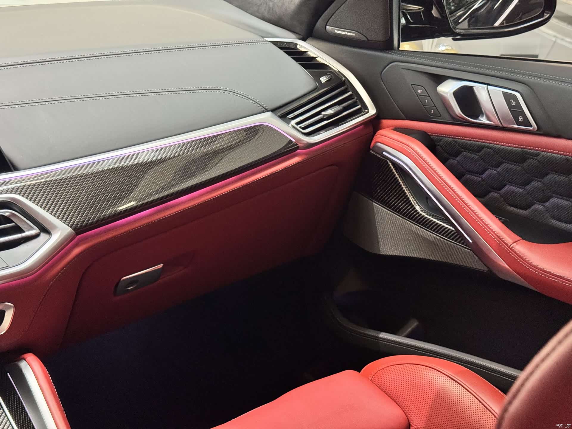 BMW X6, 2023 10