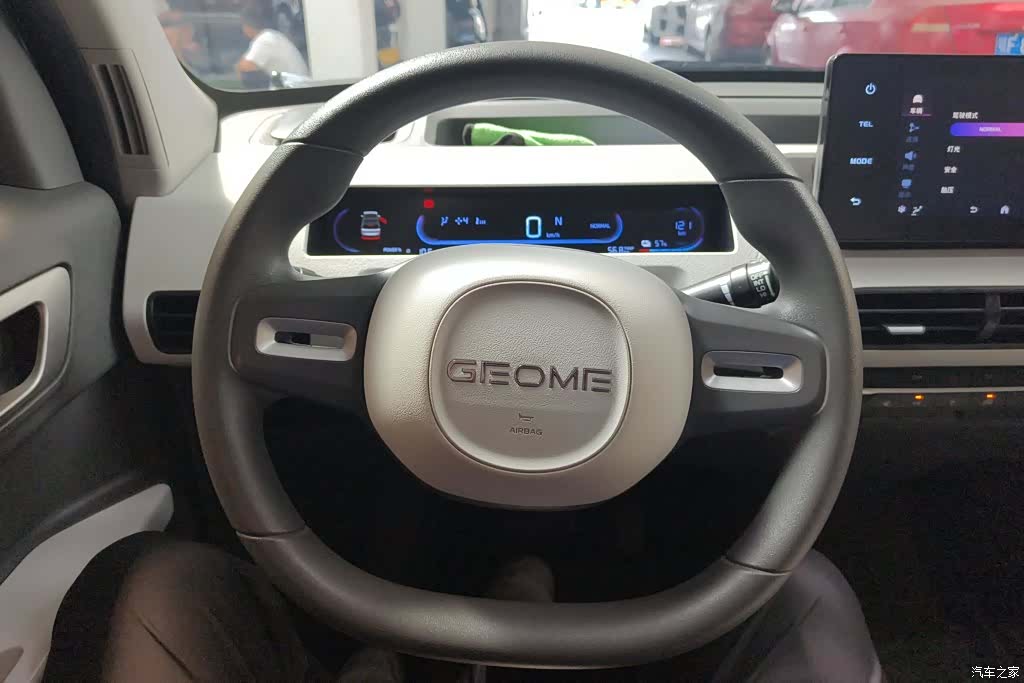 Geely Panda, 2024 15