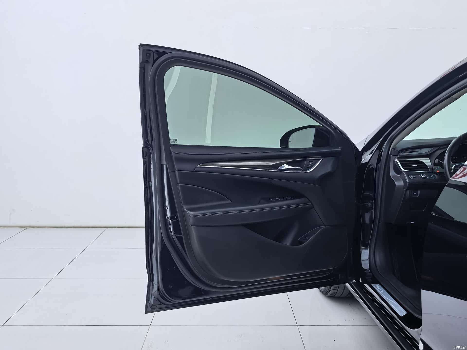 Buick LaCrosse, 2022 21