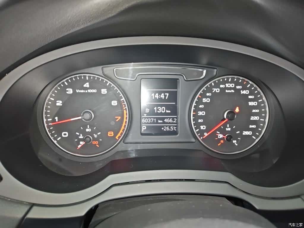 Audi Q3, 2016 12