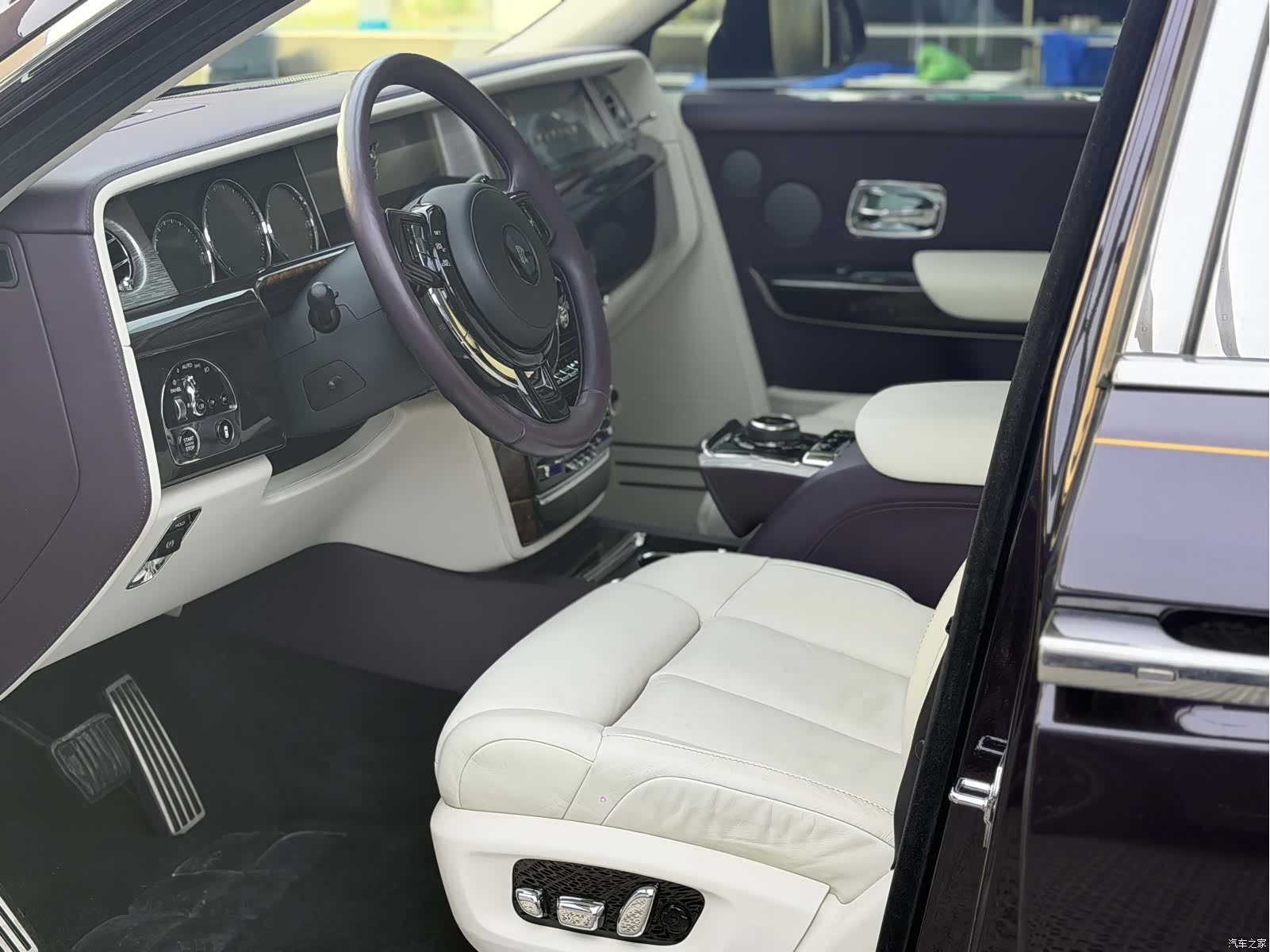 Rolls-Royce Phantom, 2019 18