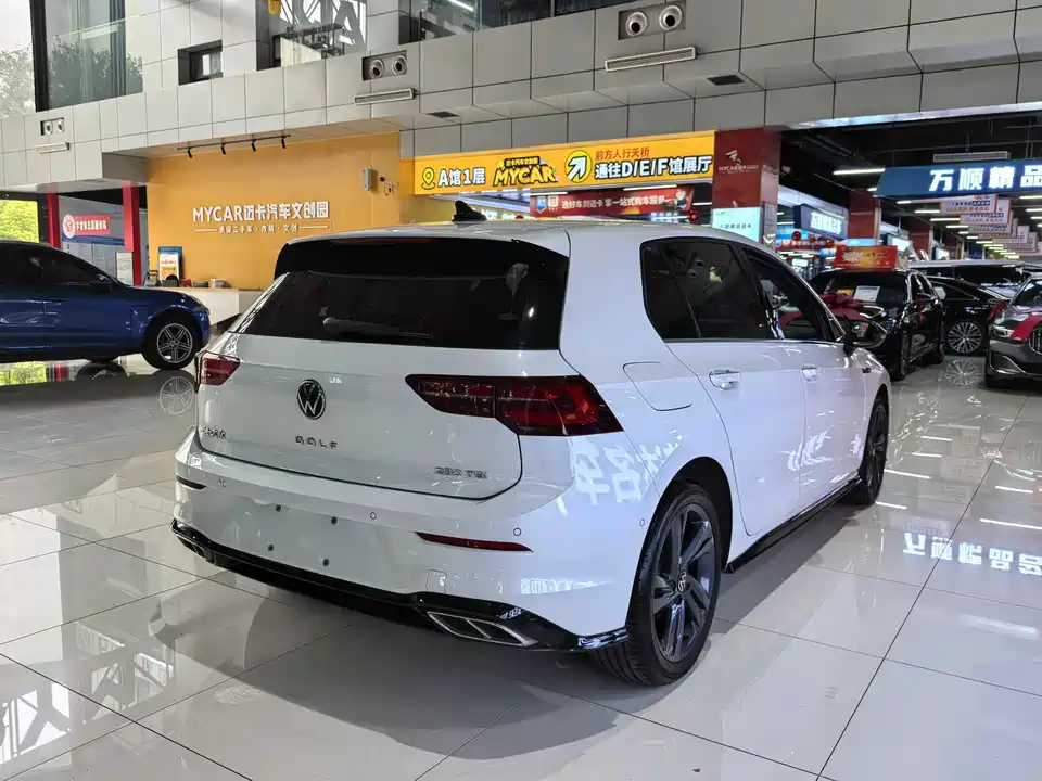 Volkswagen golf