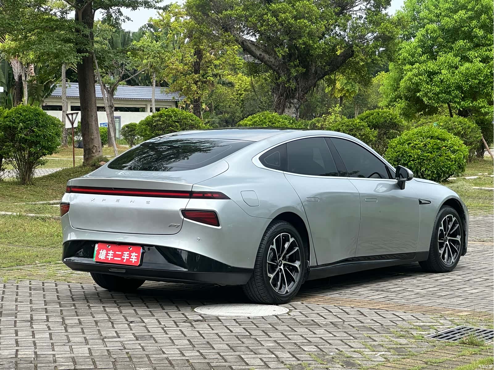 Xpeng P7, 2022 6