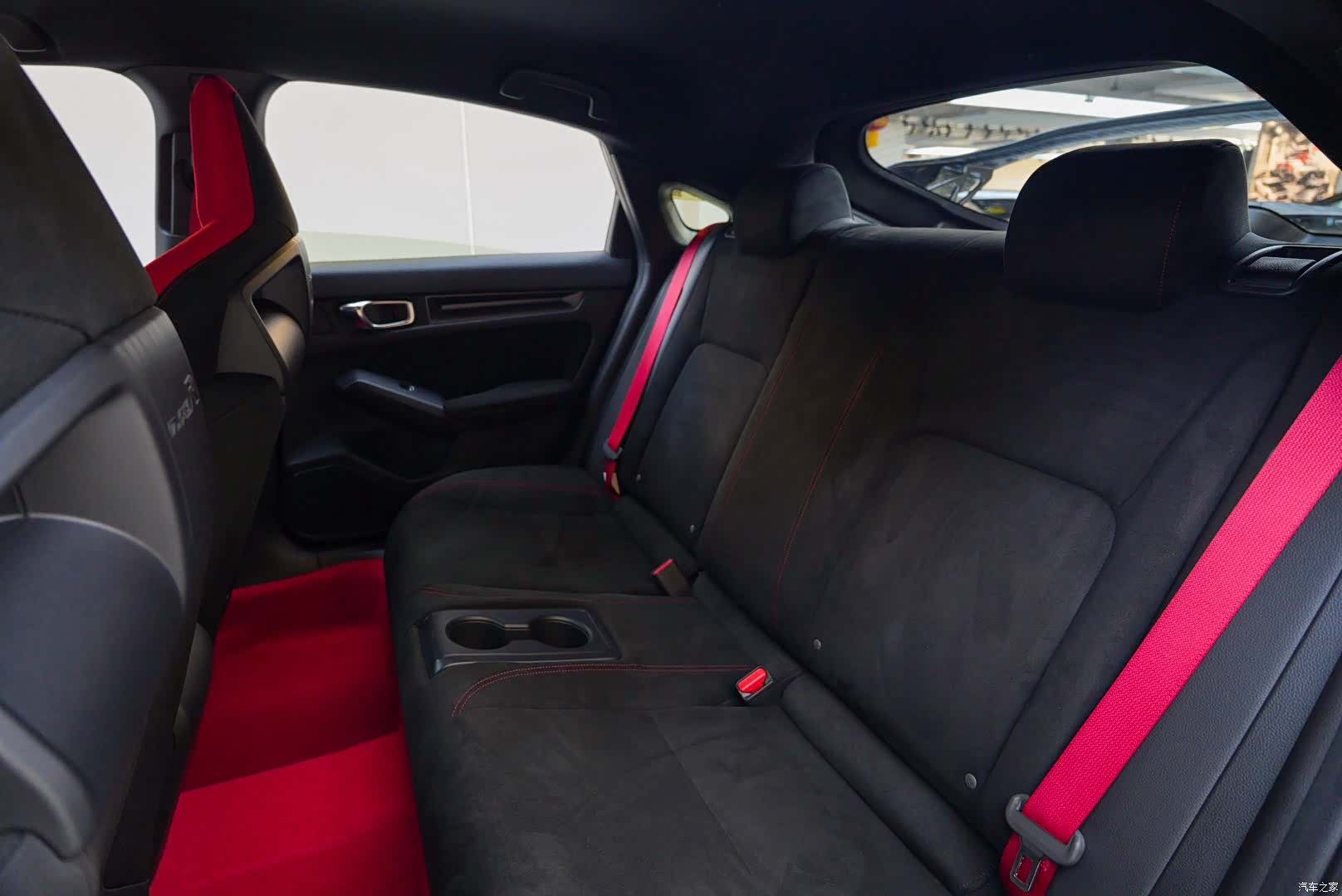 Honda Civic, 2026 19