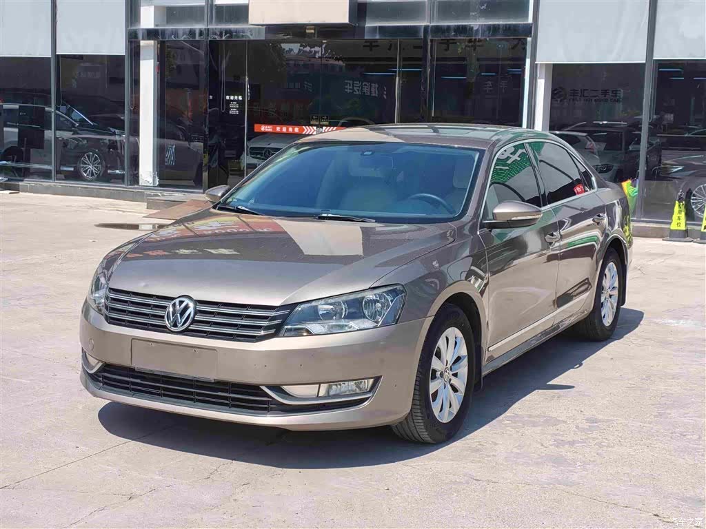 Volkswagen Passat, 2012 1