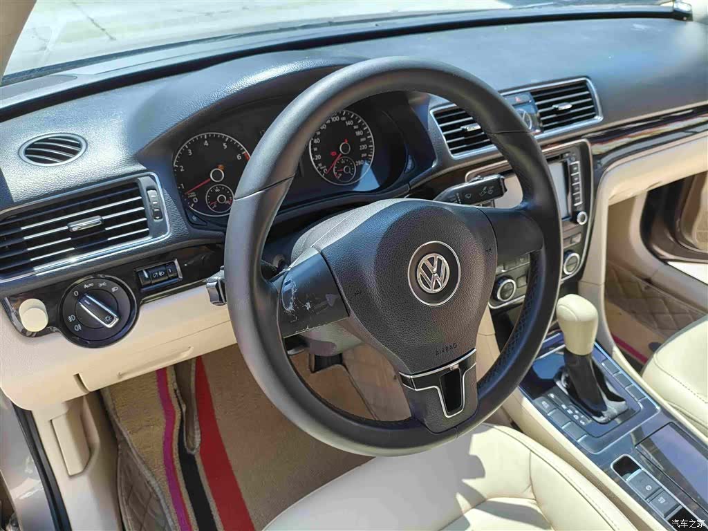 Volkswagen Passat, 2012 13