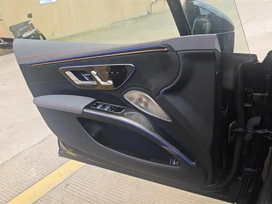 Mercedes-Benz EQS AMG