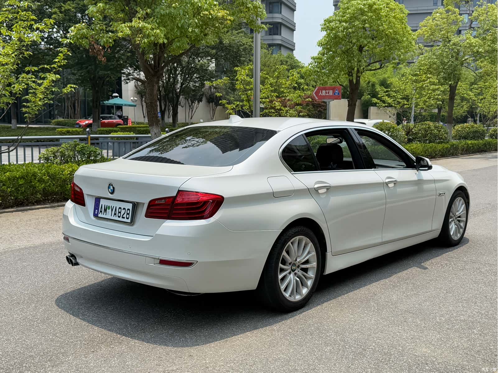 BMW 5 Series, 2017 6
