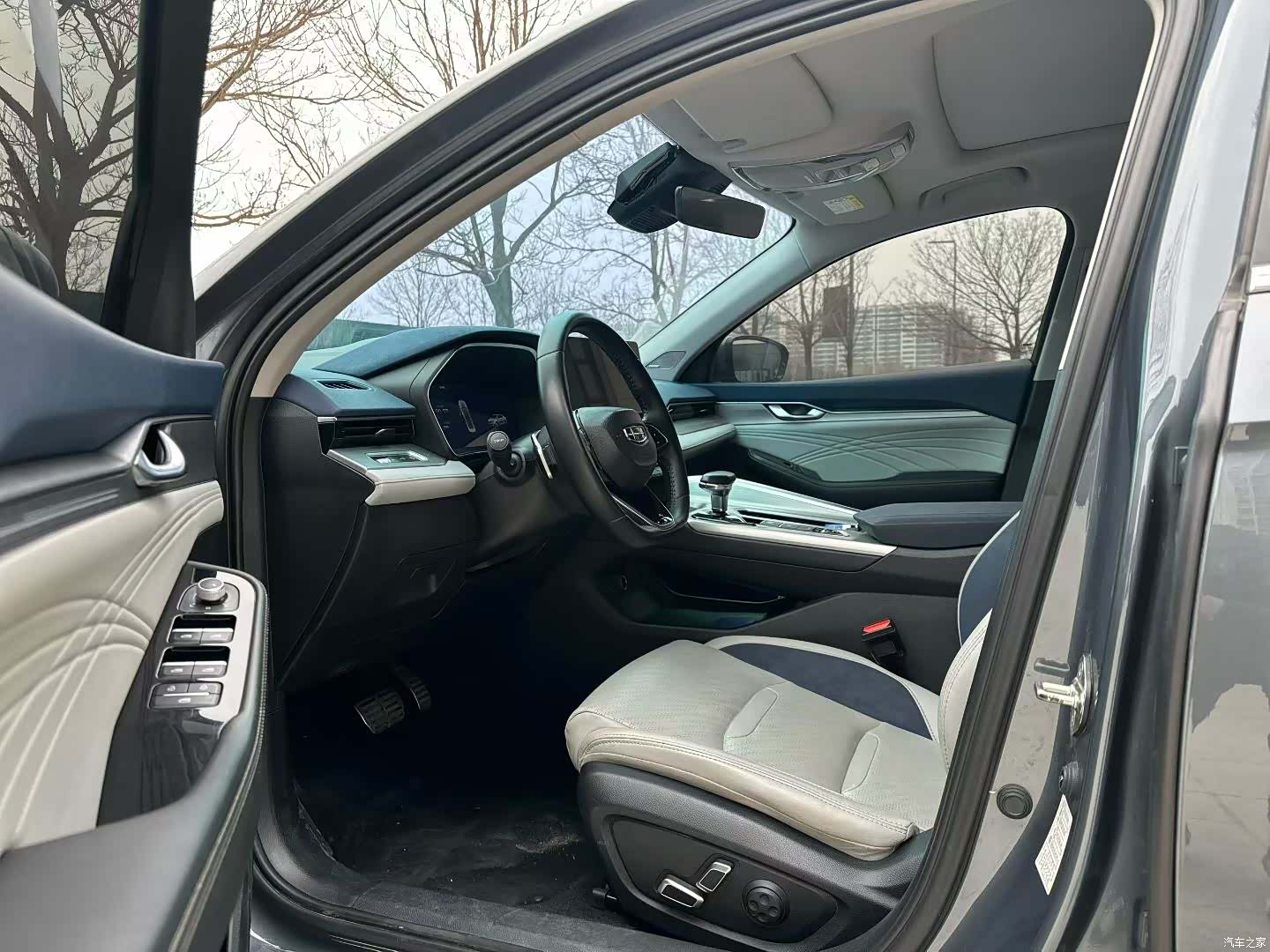 Geely Preface, 2022 6