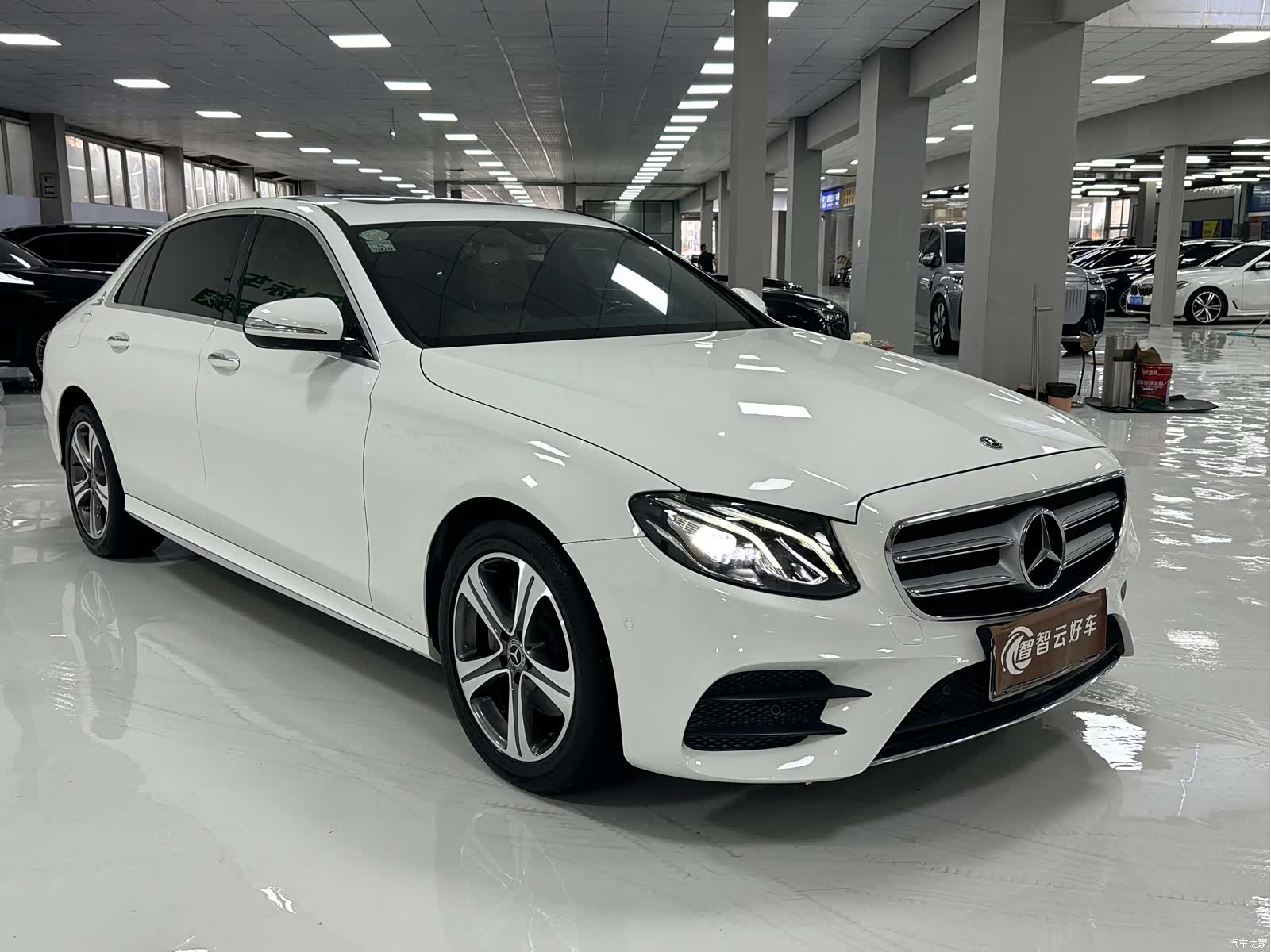 Mercedes-Benz E-Class, 2018 3
