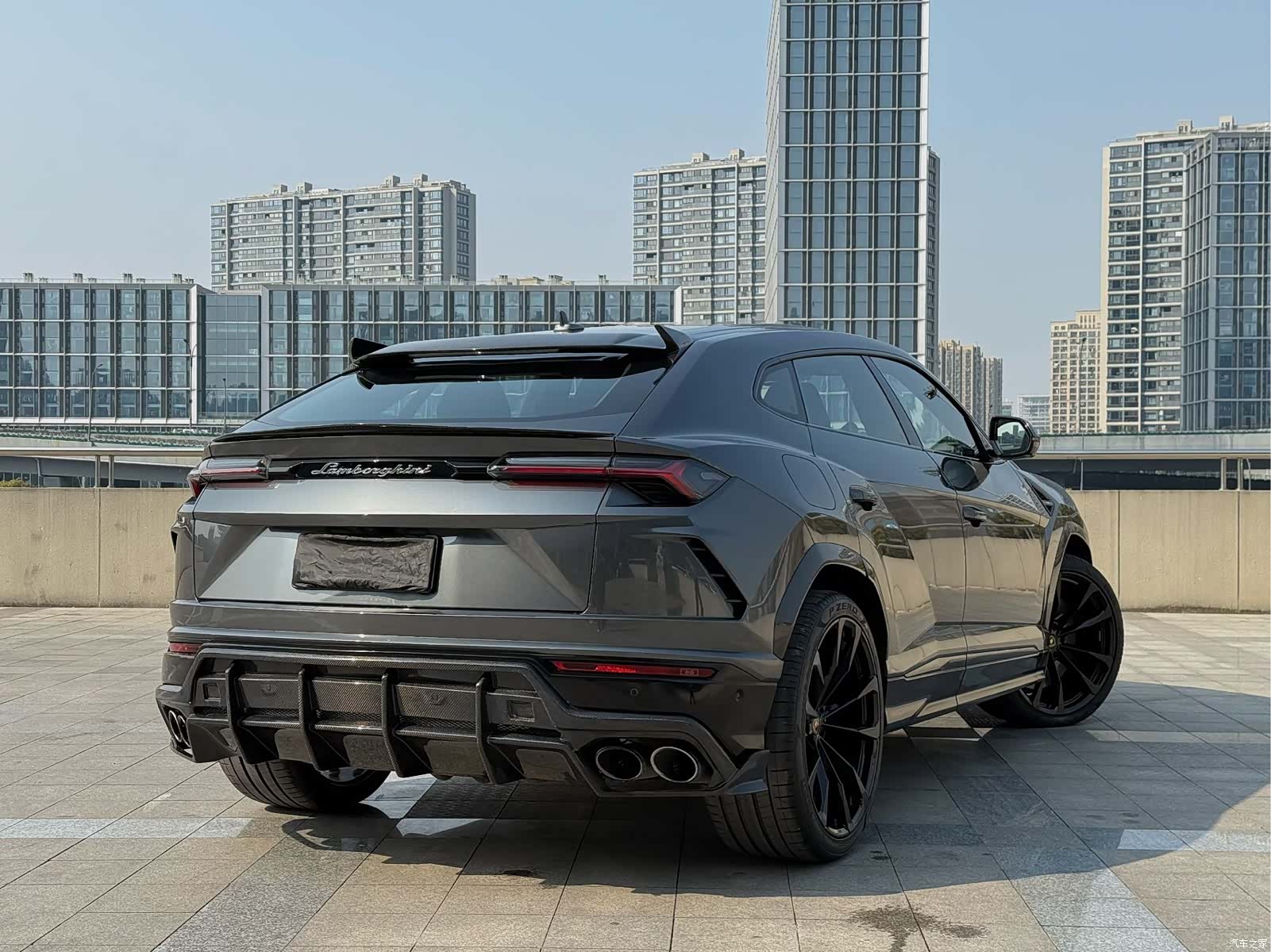 Lamborghini Urus, 2019 все фото