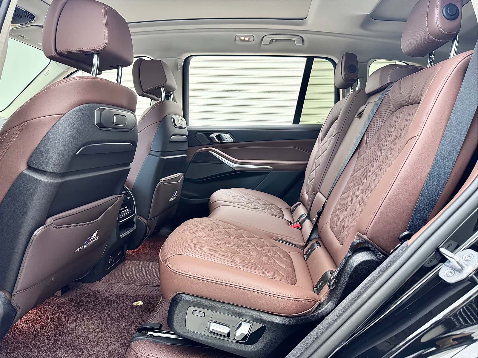 BMW X7, 2024 8