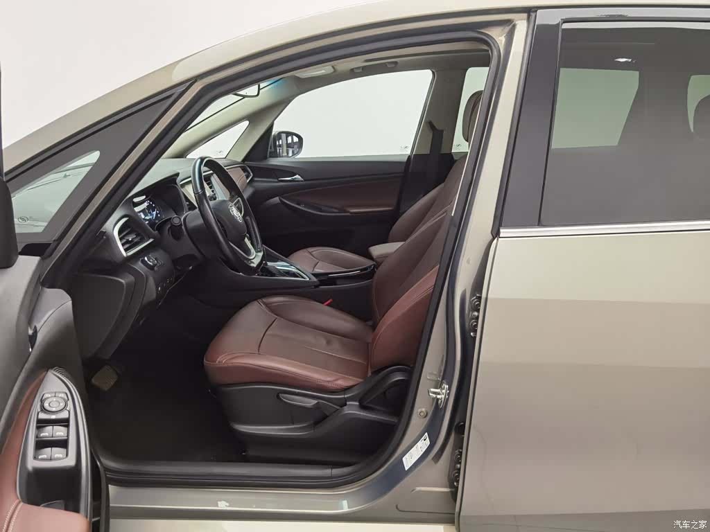 Buick GL6, 2018 10