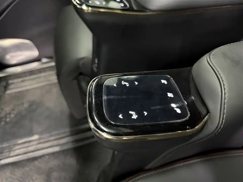 Trumpchi Trumpchi M8