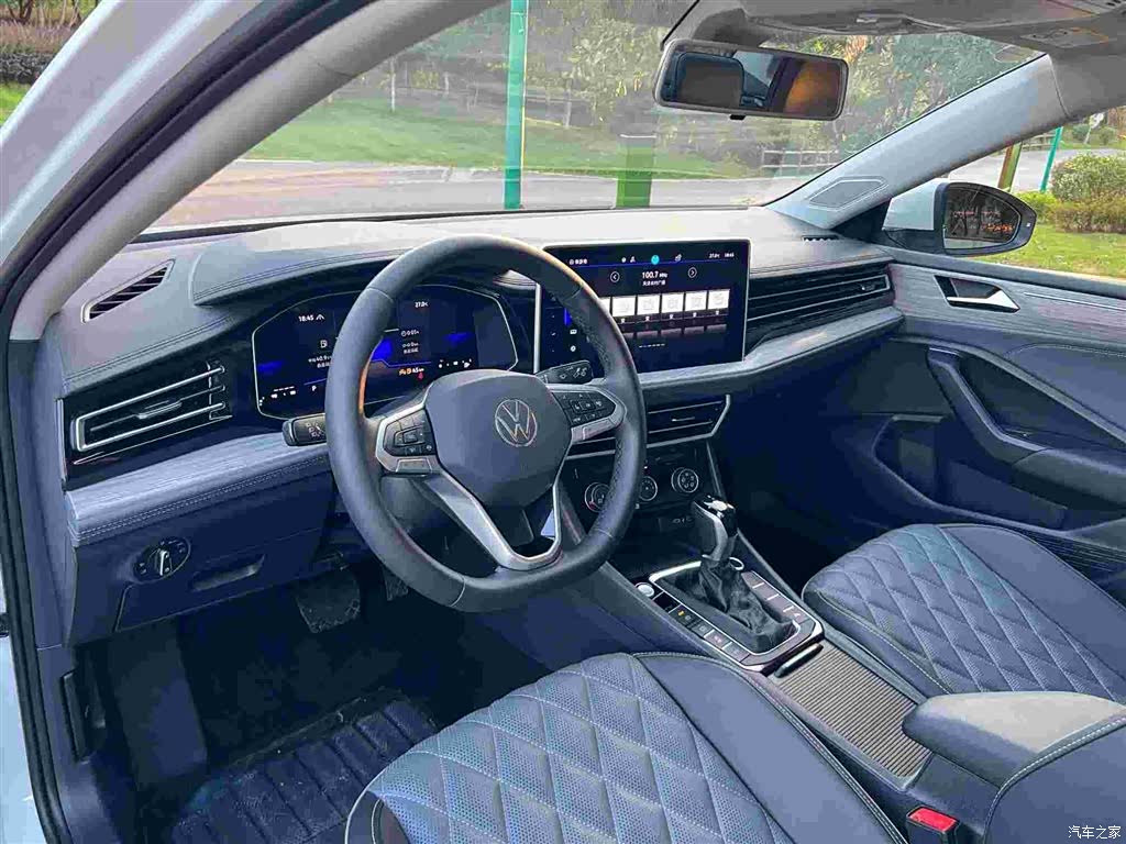 Volkswagen Sagitar, 2023 все фото