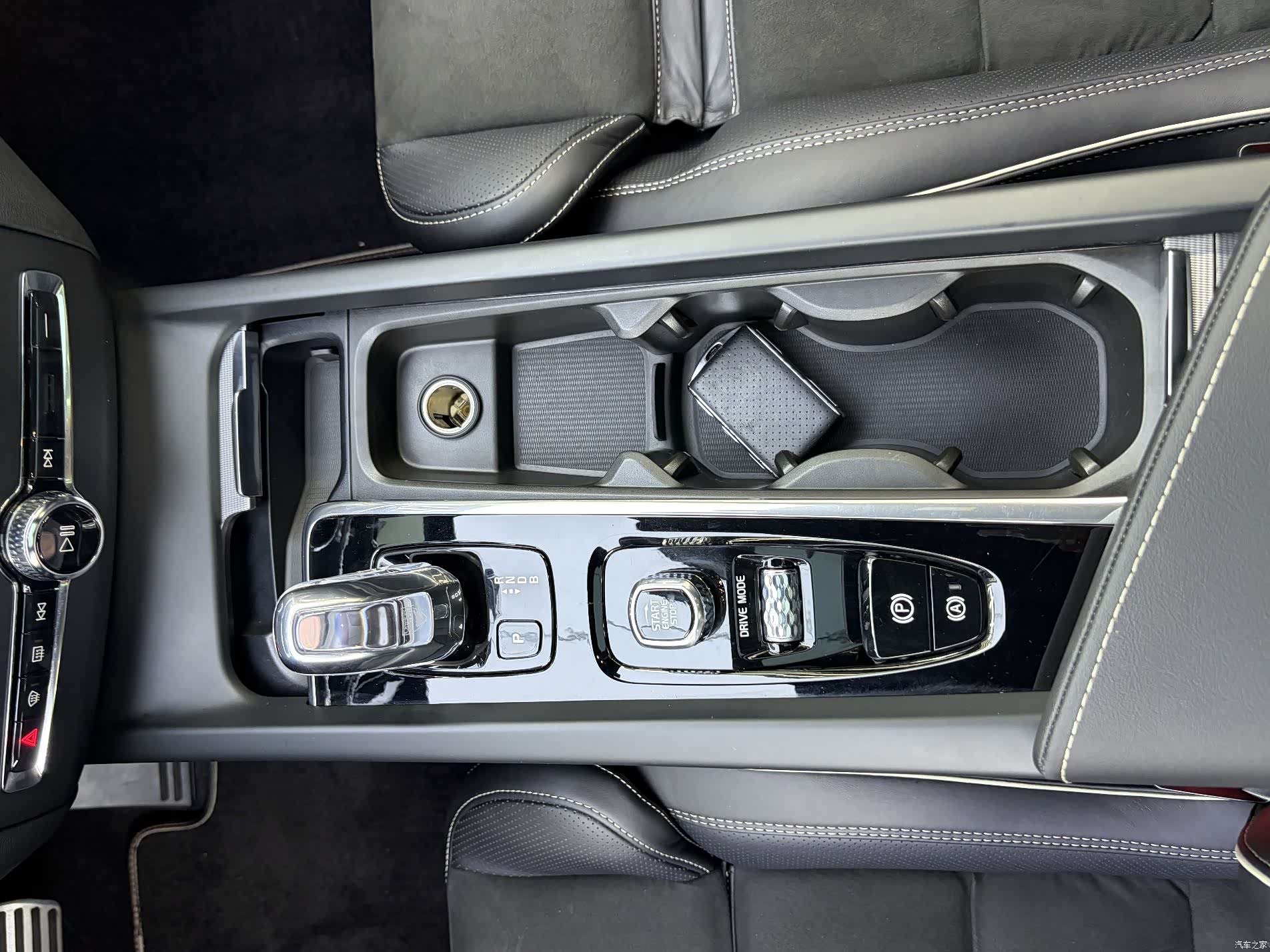 Volvo XC60, 2018 19