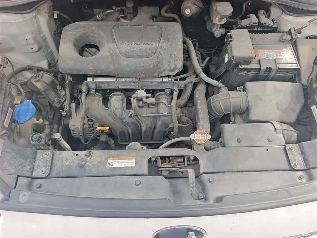 Kia KX3, 2016 11