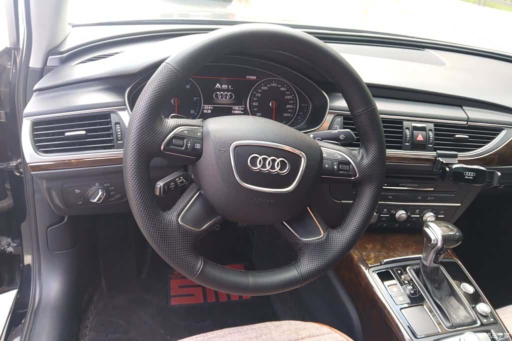 Audi A6L, 2015 15