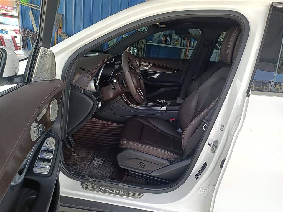 Mercedes-Benz GLC Mercedes-Benz GLC
