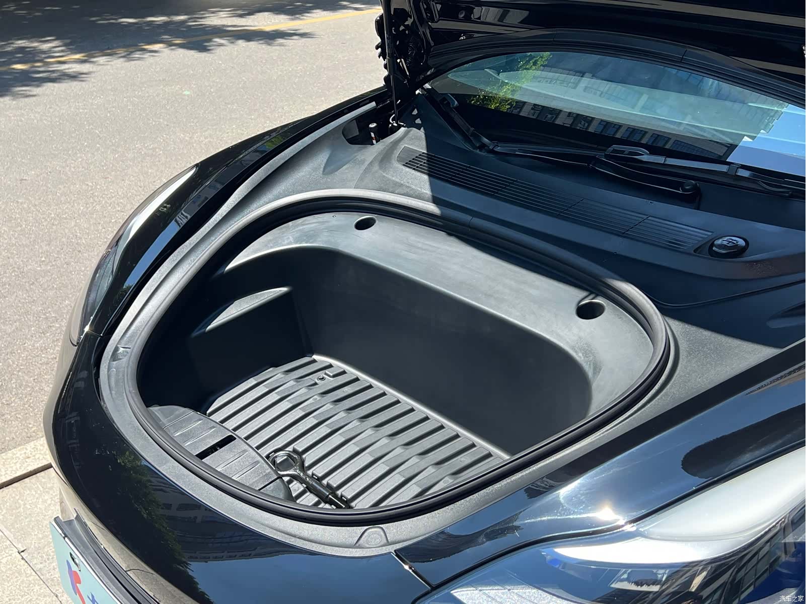 Tesla Model 3, 2022 14