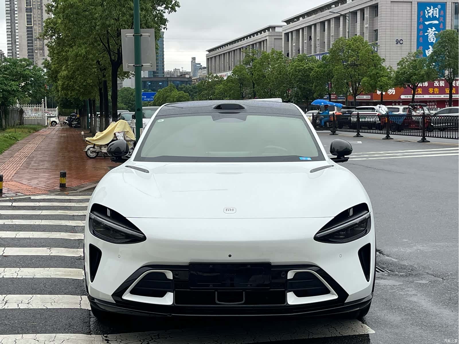 Xiaomi YU7, 2025 3