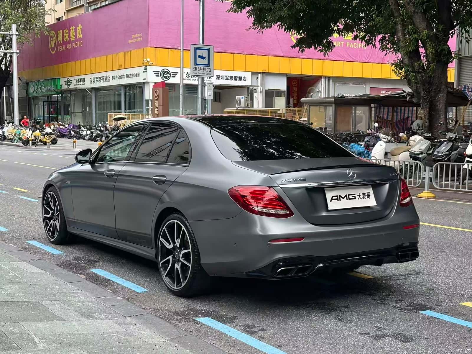 Mercedes-Benz E-Class, 2018 15