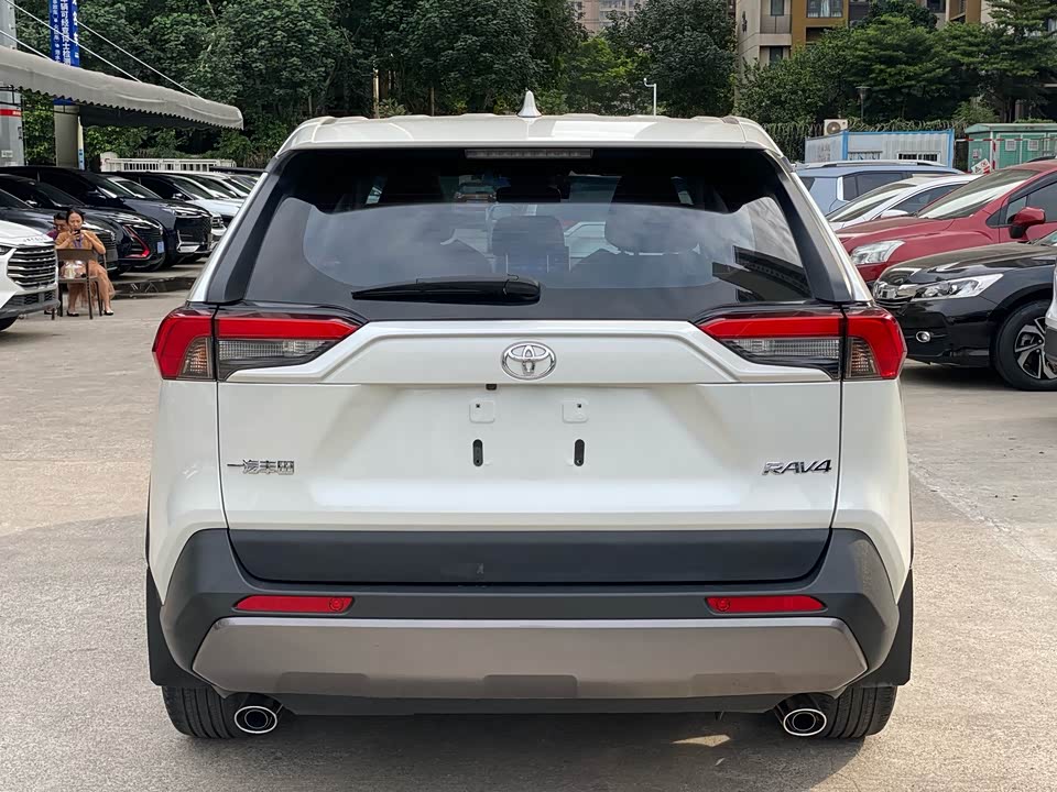 Toyota RAV4 Rongfang