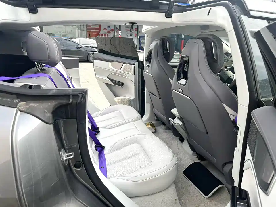 HiPhi Gao He HiPhi Y