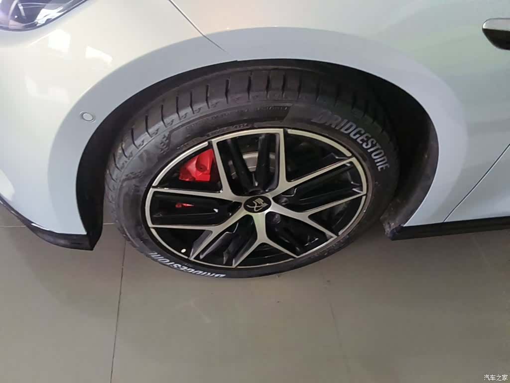 BYD Han, 2025 23