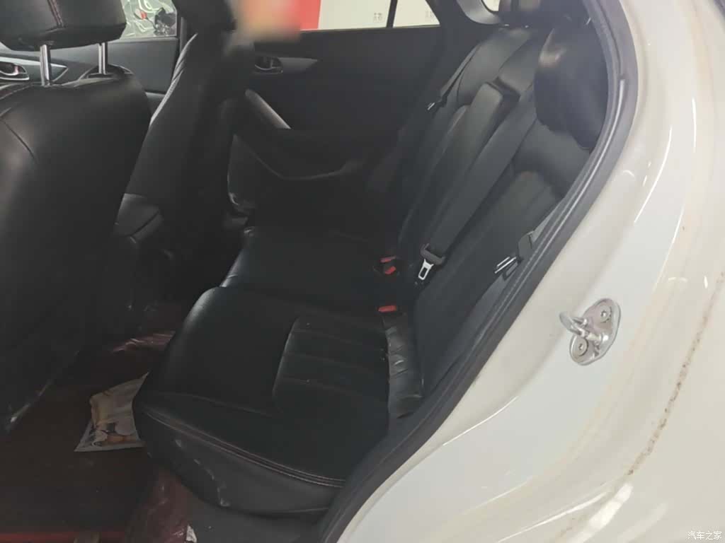 Mazda CX-4, 2019 17
