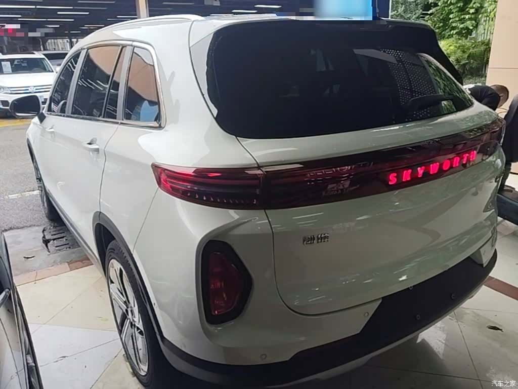 Skyworth EV6, 2024 все фото