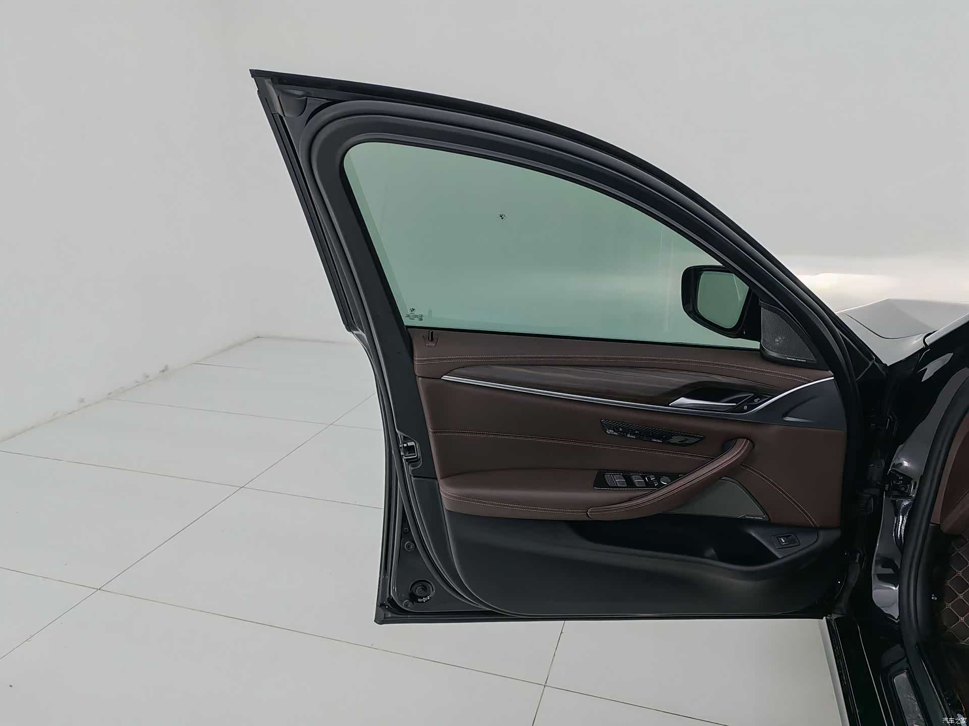 BMW 5 Series, 2021 10