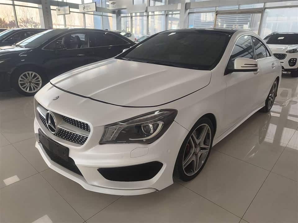 Mercedes-Benz CLA