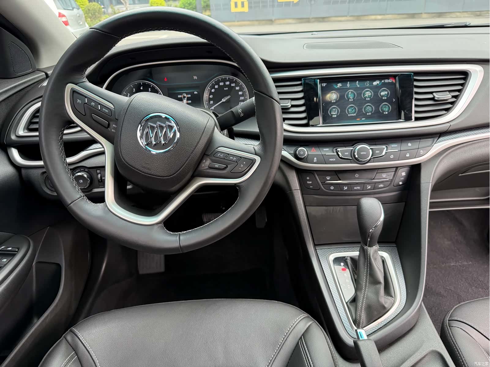 Buick V, 2019 15