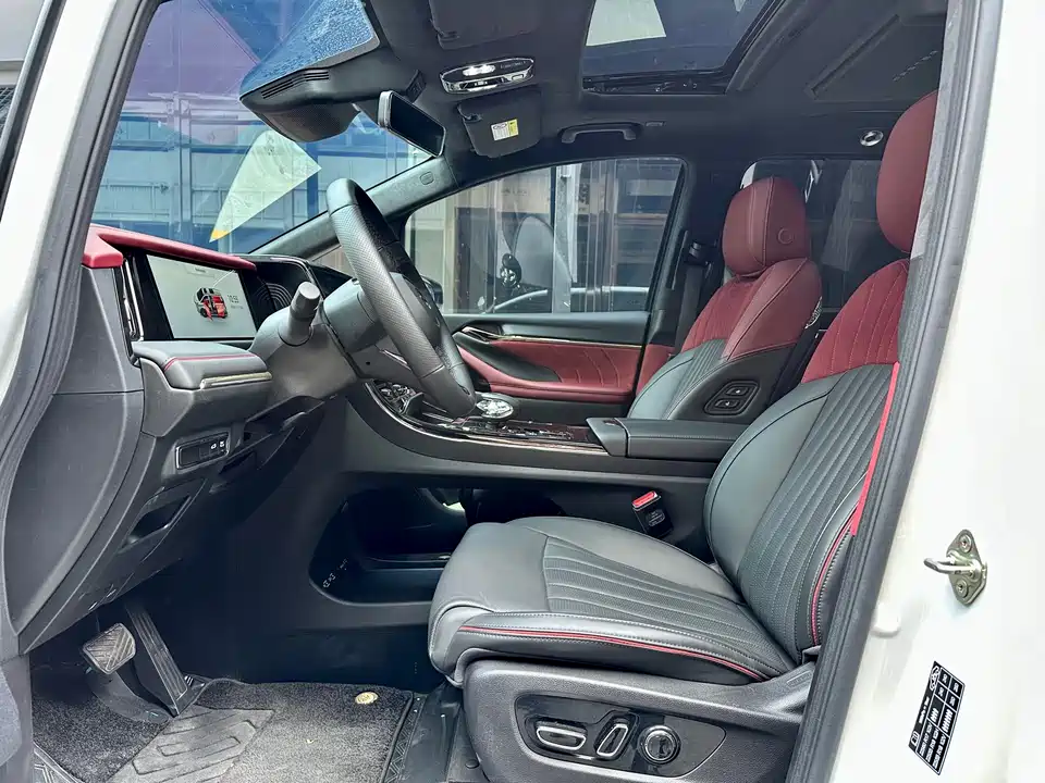 Trumpchi Trumpchi M8