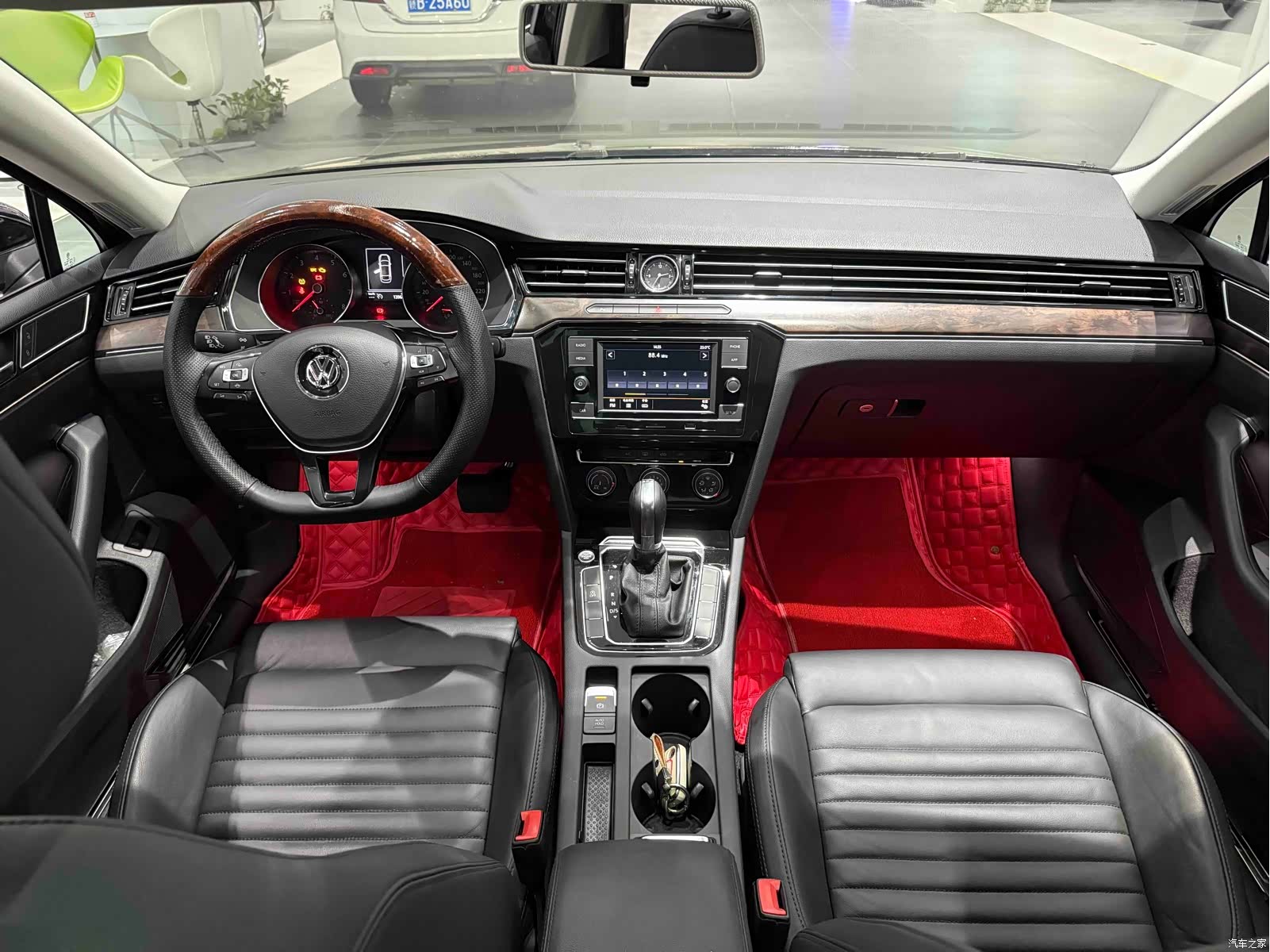 Volkswagen Magotan, 2019 все фото