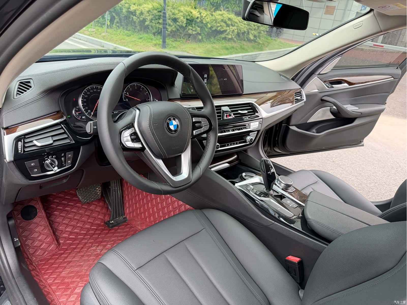 BMW 5 Series, 2018 10