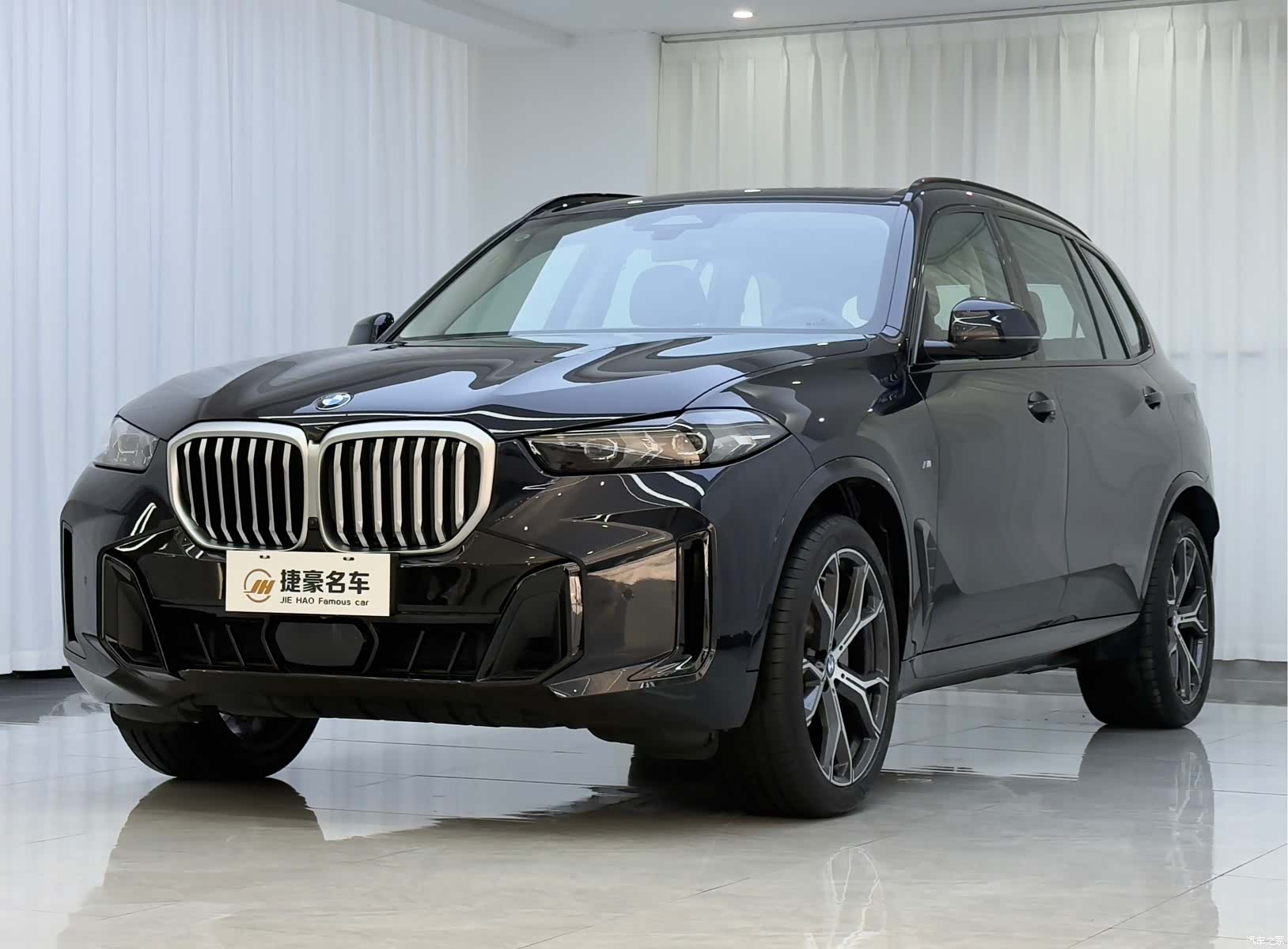 BMW X5, 2025 1