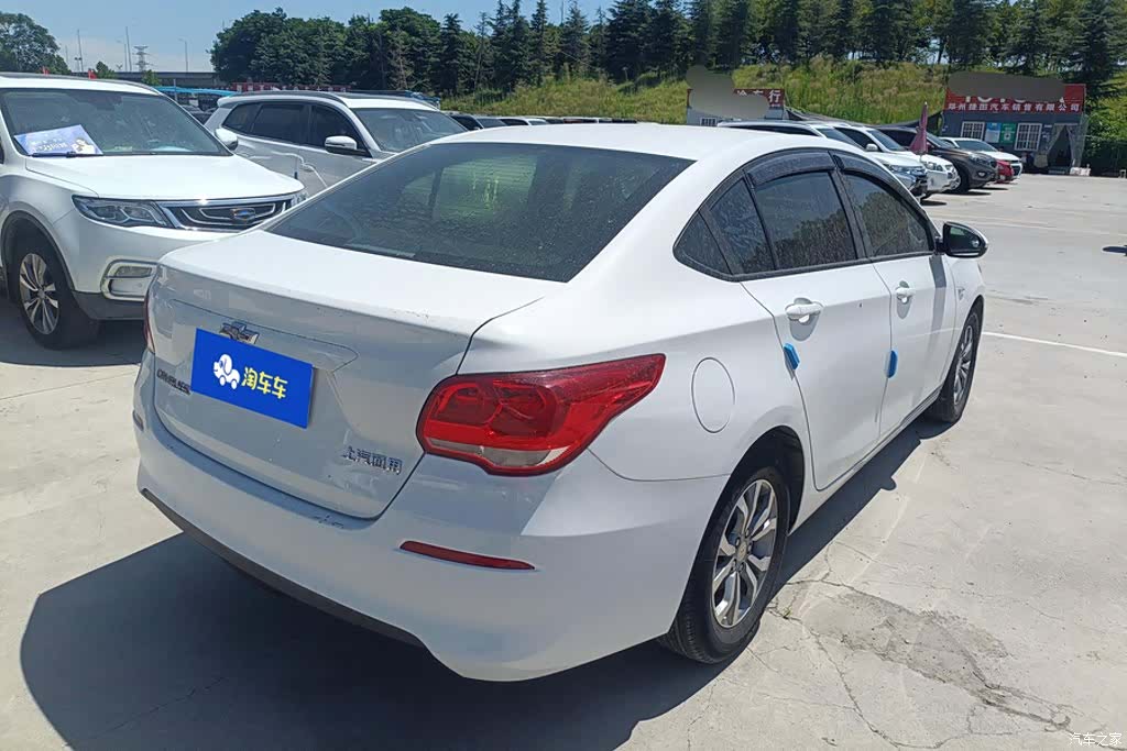Chevrolet 320, 2018 3