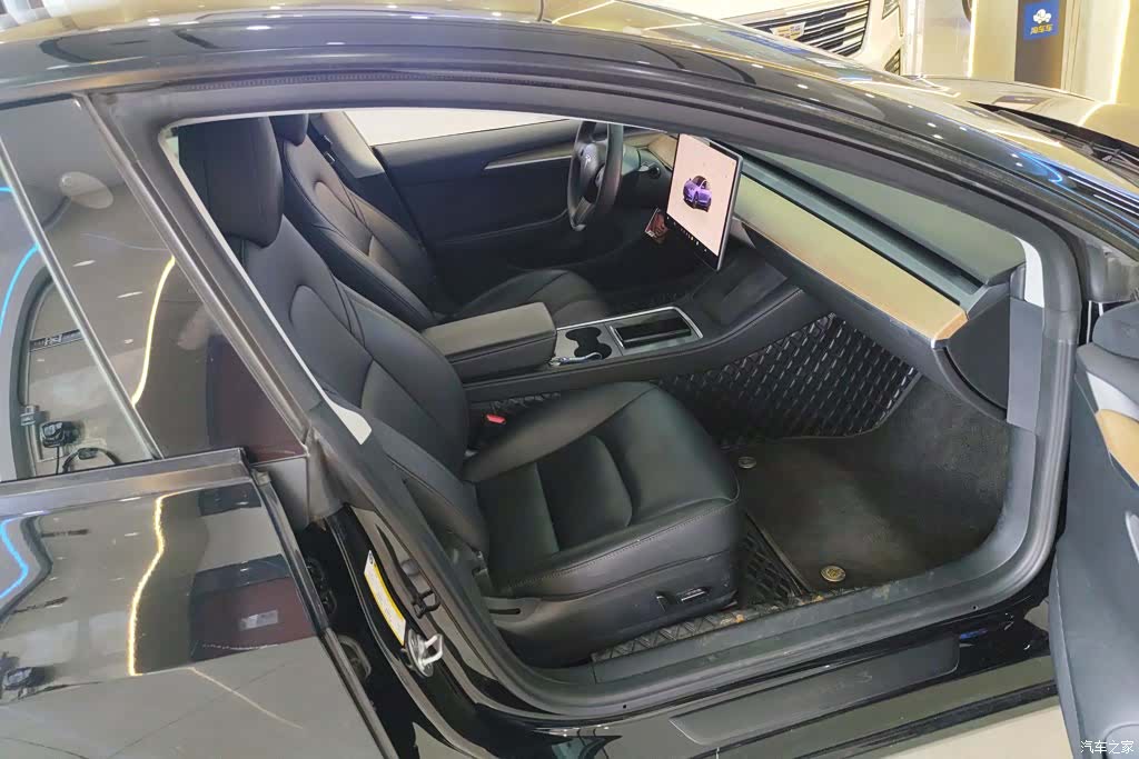 Tesla Model 3, 2023 8